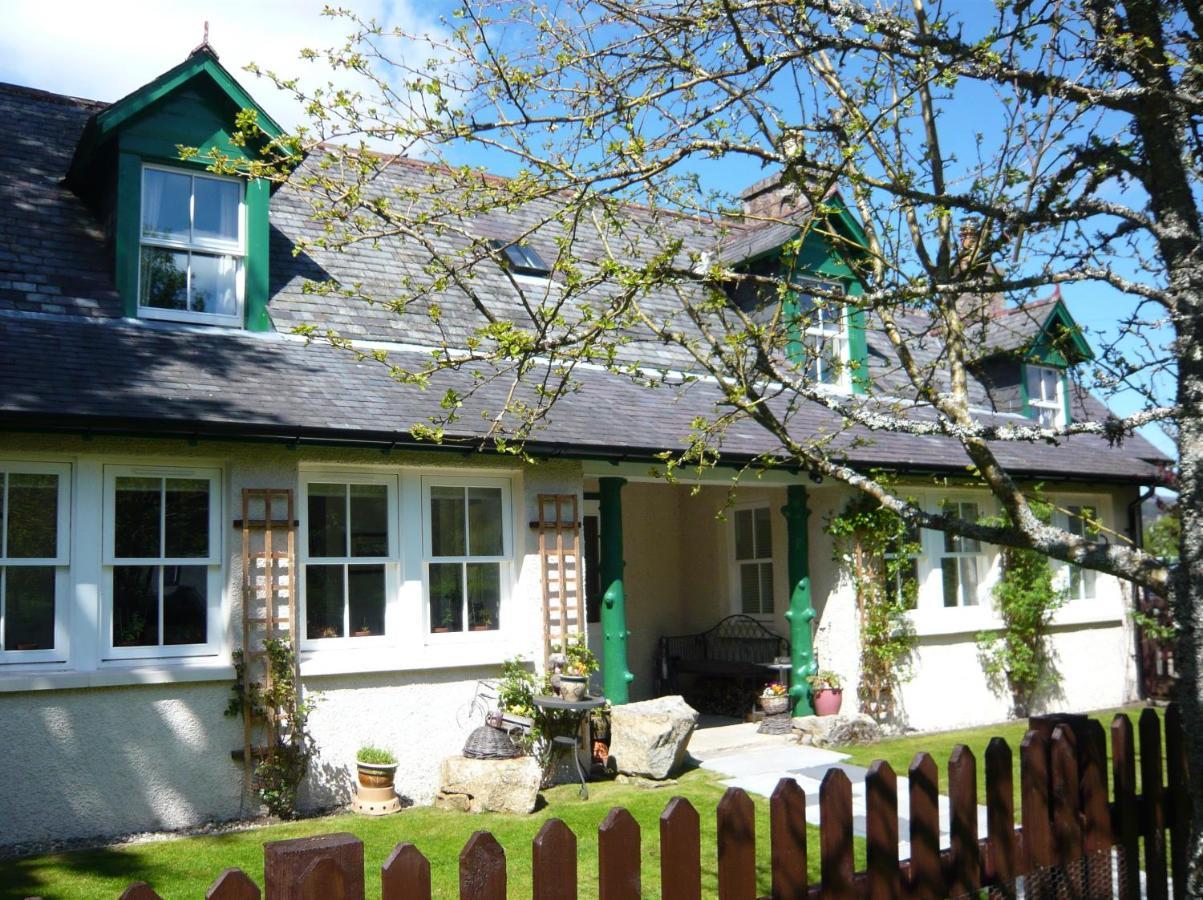 Ivy Cottage Bed And Breakfast Braemar Exterior photo